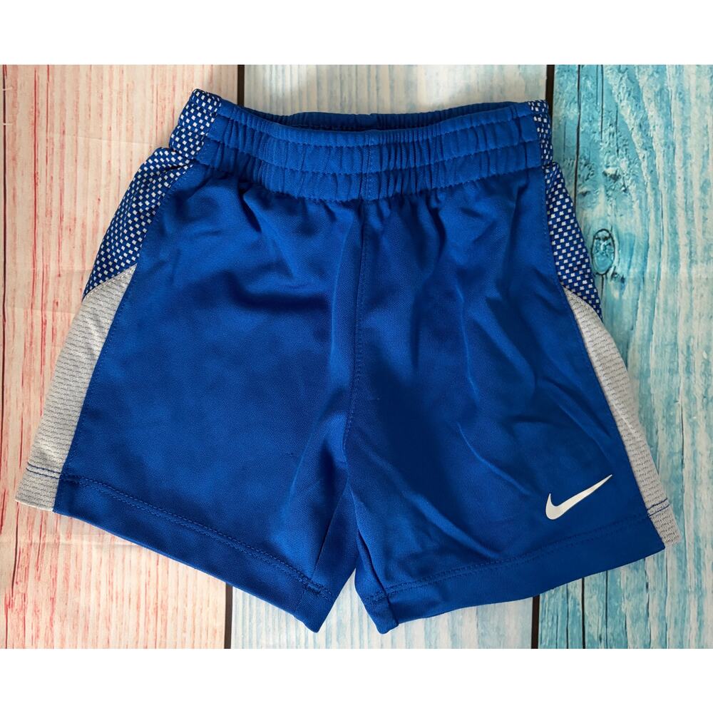 Nike Size 18M Infant Boys Blue and White Shorts VGUC
